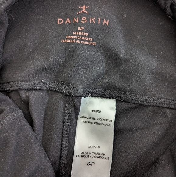 DANSKIN black leggings size Small - Picture 8 of 9